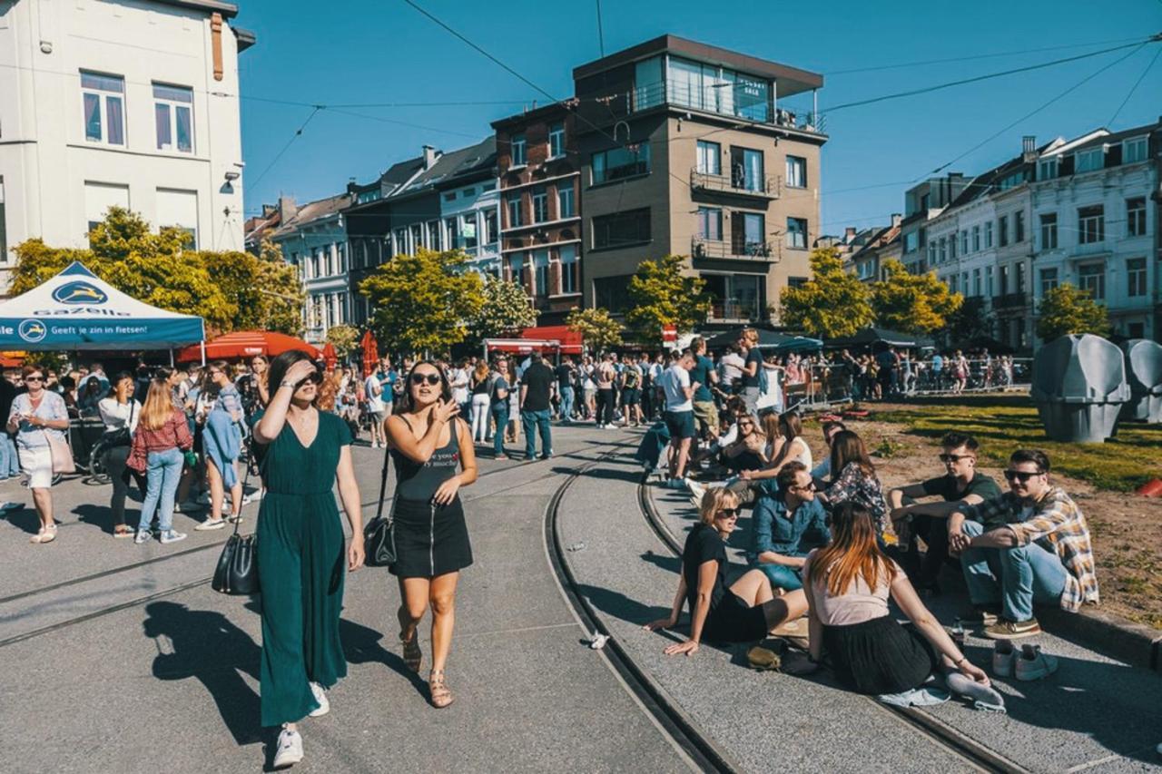Coco Romantic In Central Antwerp - Sauna المظهر الخارجي الصورة